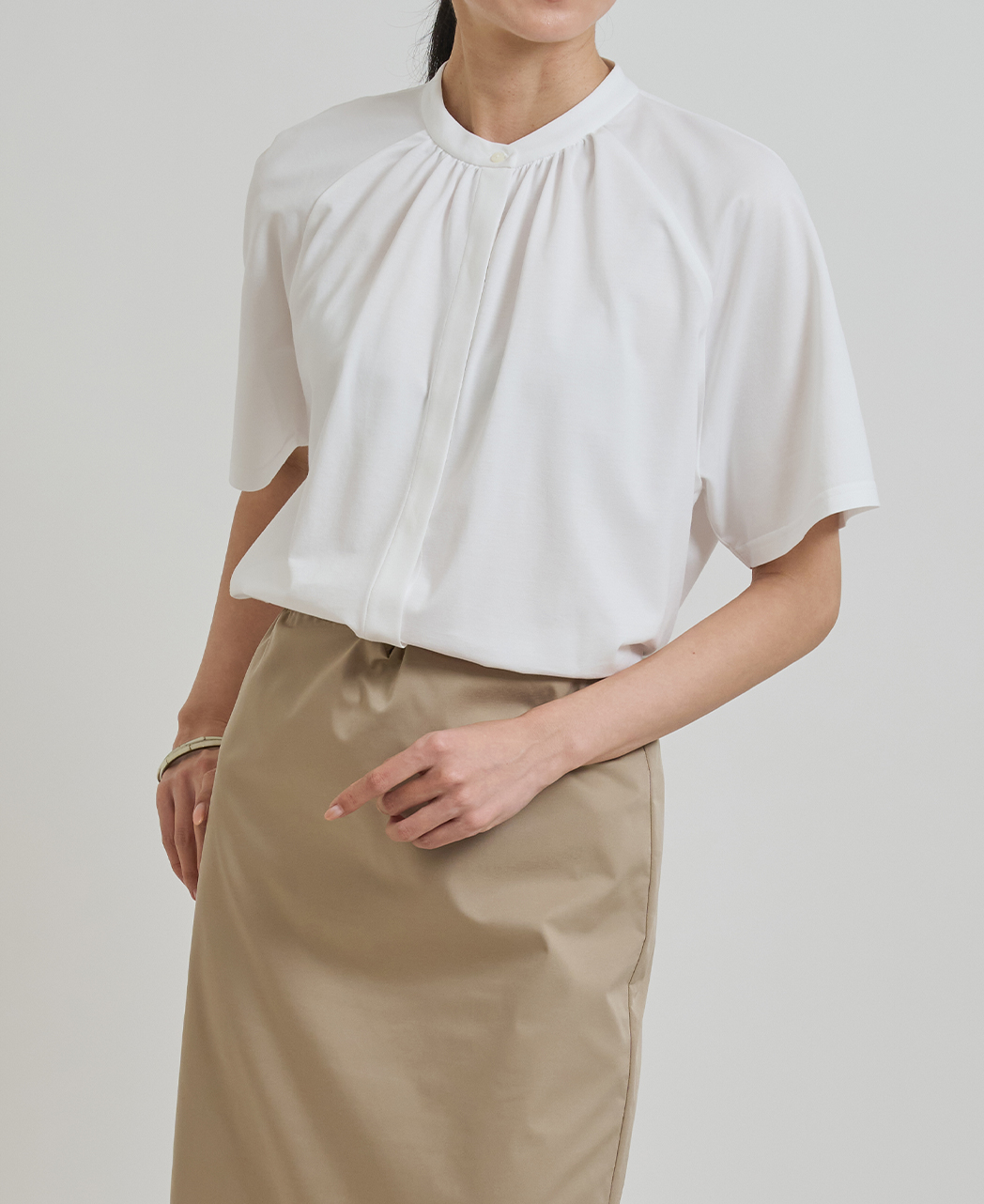 半袖シャツ/スタンドギャザー