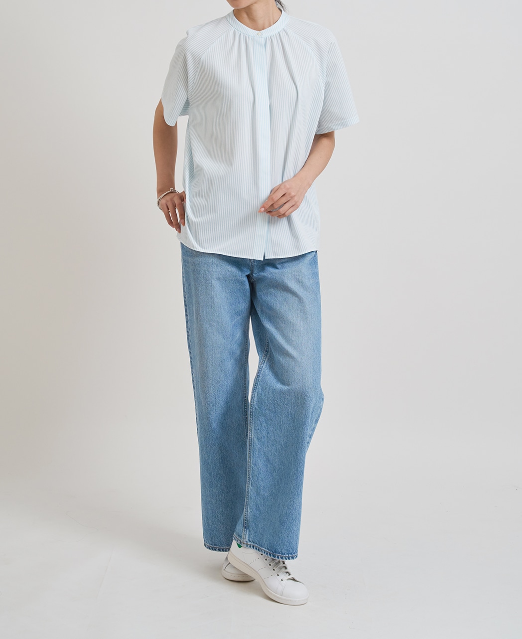 半袖シャツ / 4月中旬発送予定/スタンドギャザー