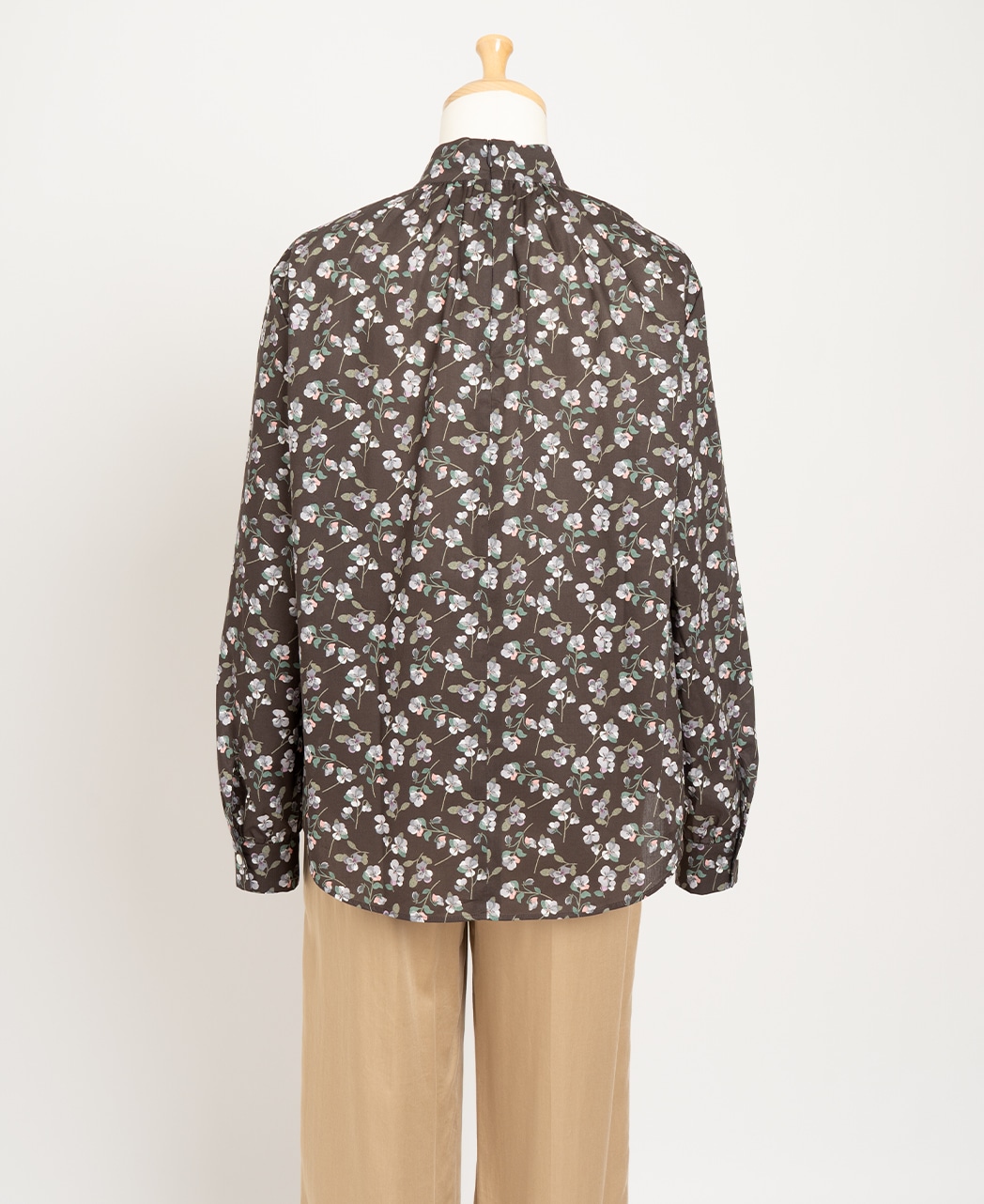 スタンドギャザーブラウス / 11月下旬頃発送予定/リバティ・ファブリックス