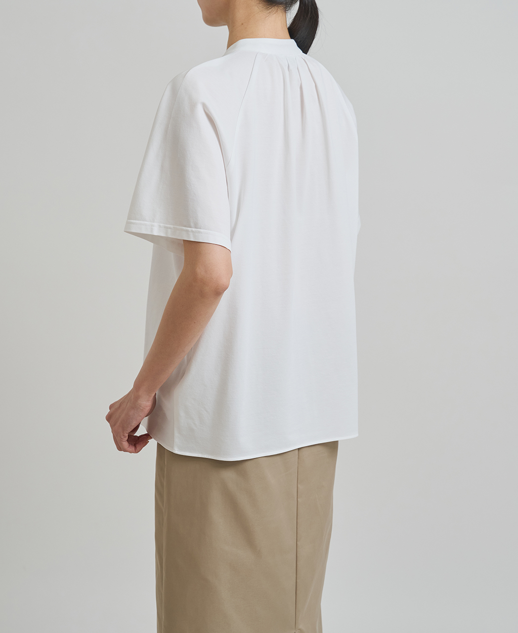 半袖シャツ/スタンドギャザー