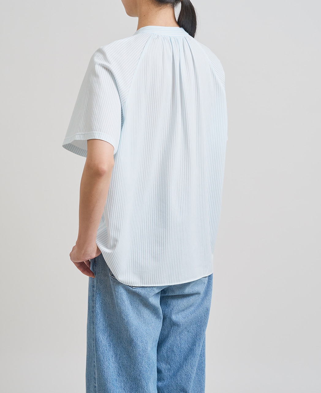 半袖シャツ / 4月中旬発送予定/スタンドギャザー