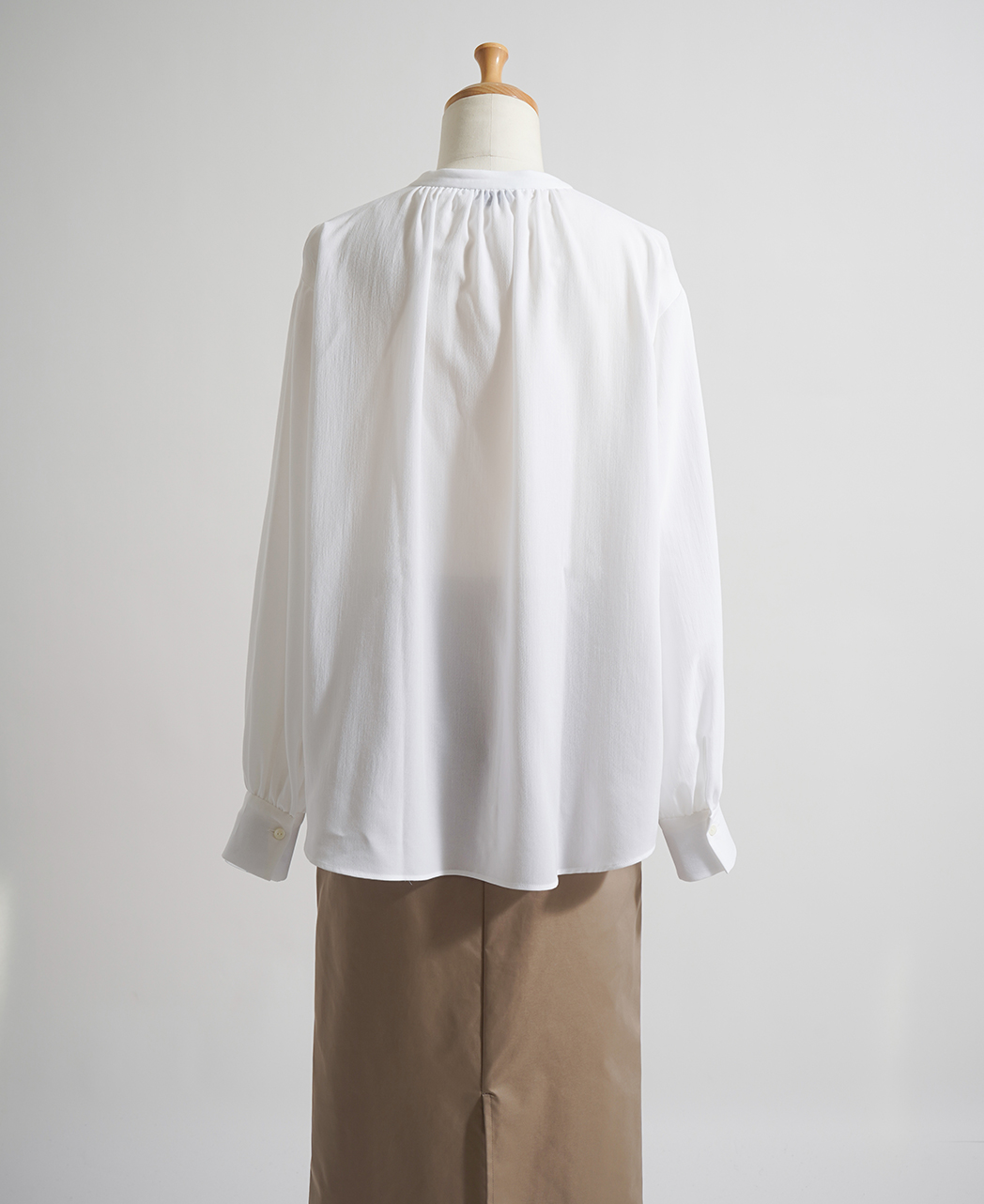 ブラウス / 2月下旬発送予定/スキッパー