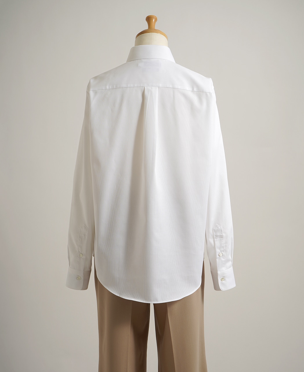 長袖シャツ / 2月上旬発送予定/ボックスプリーツ