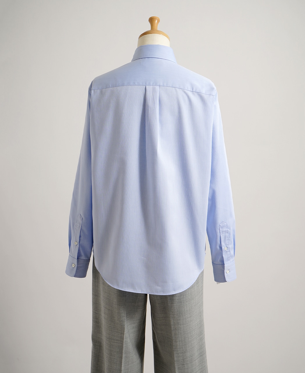 長袖シャツ / 2月上旬発送予定/ボックスプリーツ