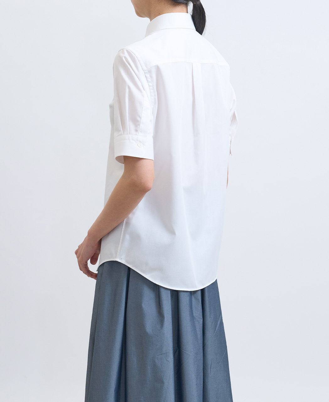 半袖シャツ / 3月下旬発送予定/ボックスプリーツ
