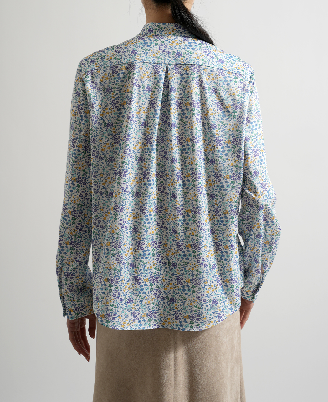 タックタイブラウス / 12月下旬発送予定/リバティ・ファブリックス