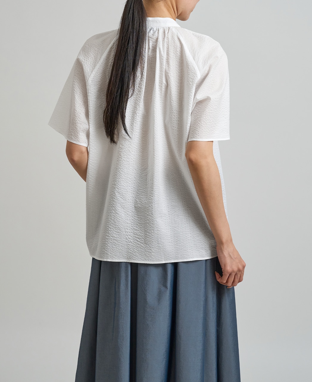 半袖シャツ / 4月中旬発送予定/スタンドギャザー