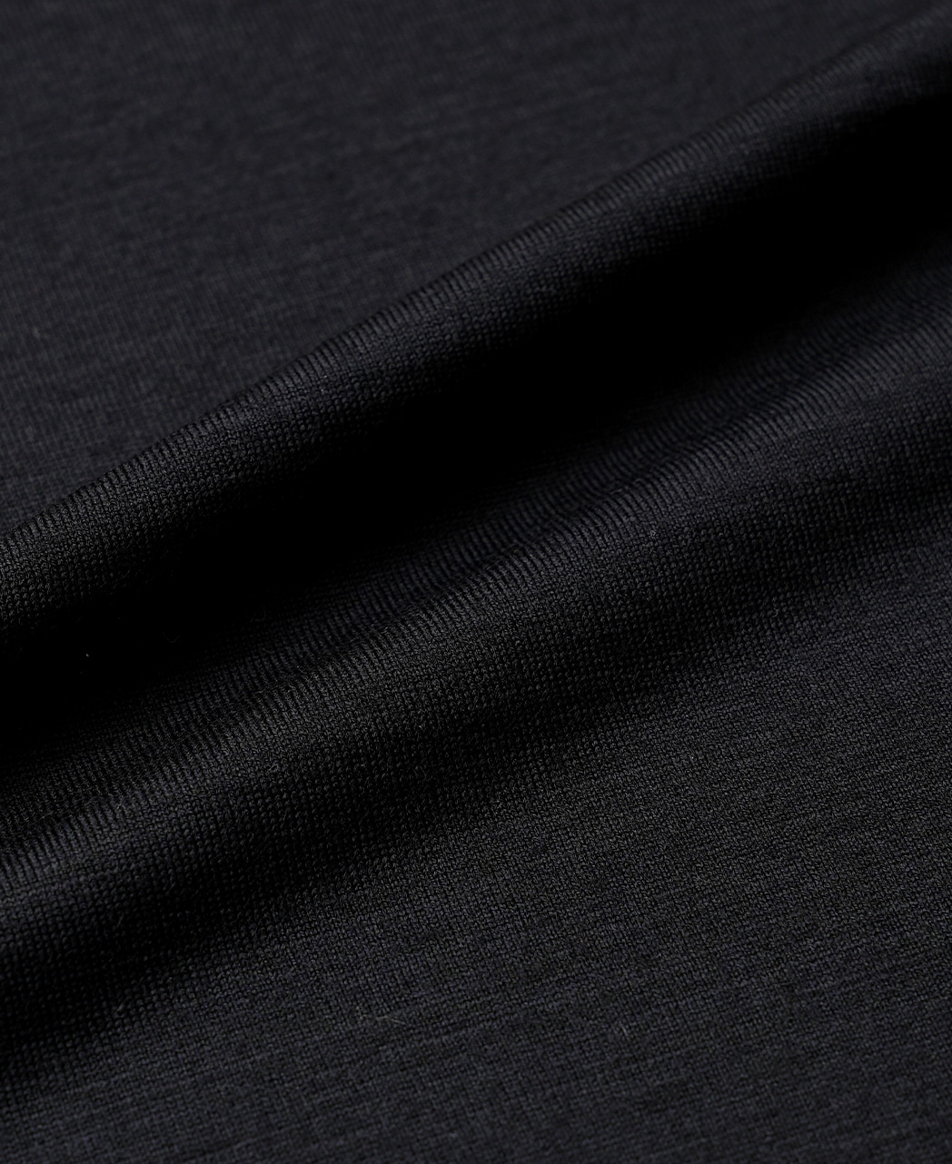 メリノウールTシャツ/モックネック/ ブラック系