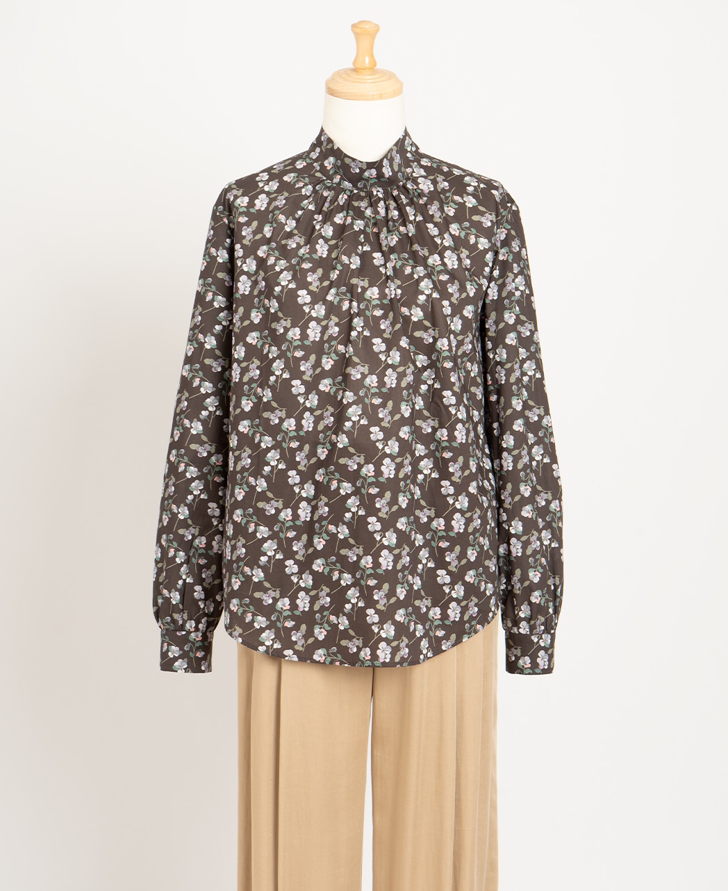 スタンドギャザーブラウス / 11月下旬頃発送予定/リバティ・ファブリックス