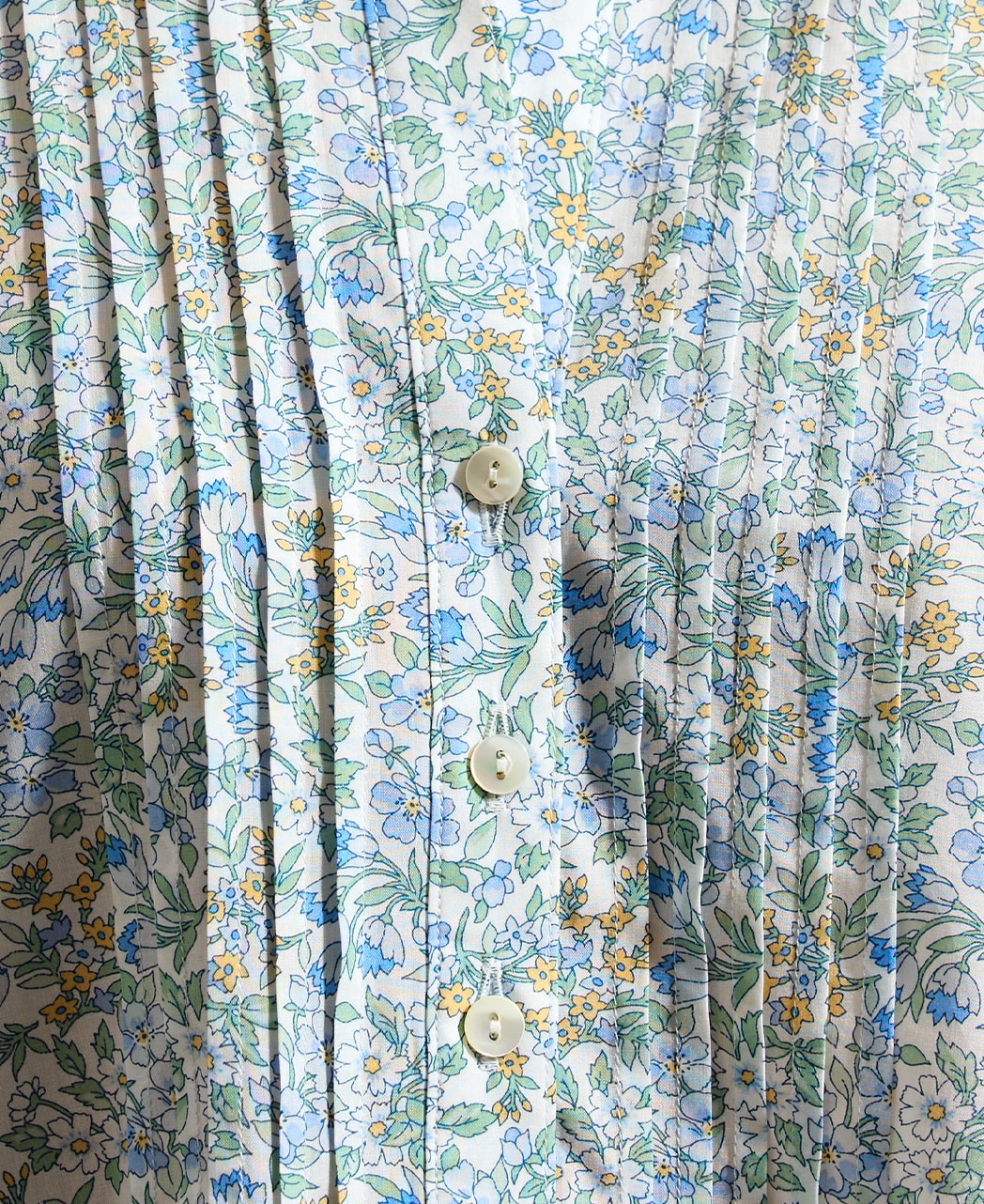 ﾌﾞﾗｳｽ / 1月中旬発送予定/ﾘﾊﾞﾃｨ･ﾌｧﾌﾞﾘｯｸｽ / ﾋﾟﾝﾀｯｸ