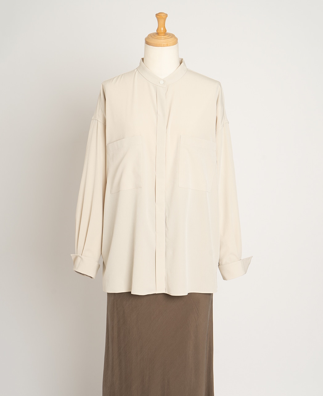 ブラウス/リボンタイ付き