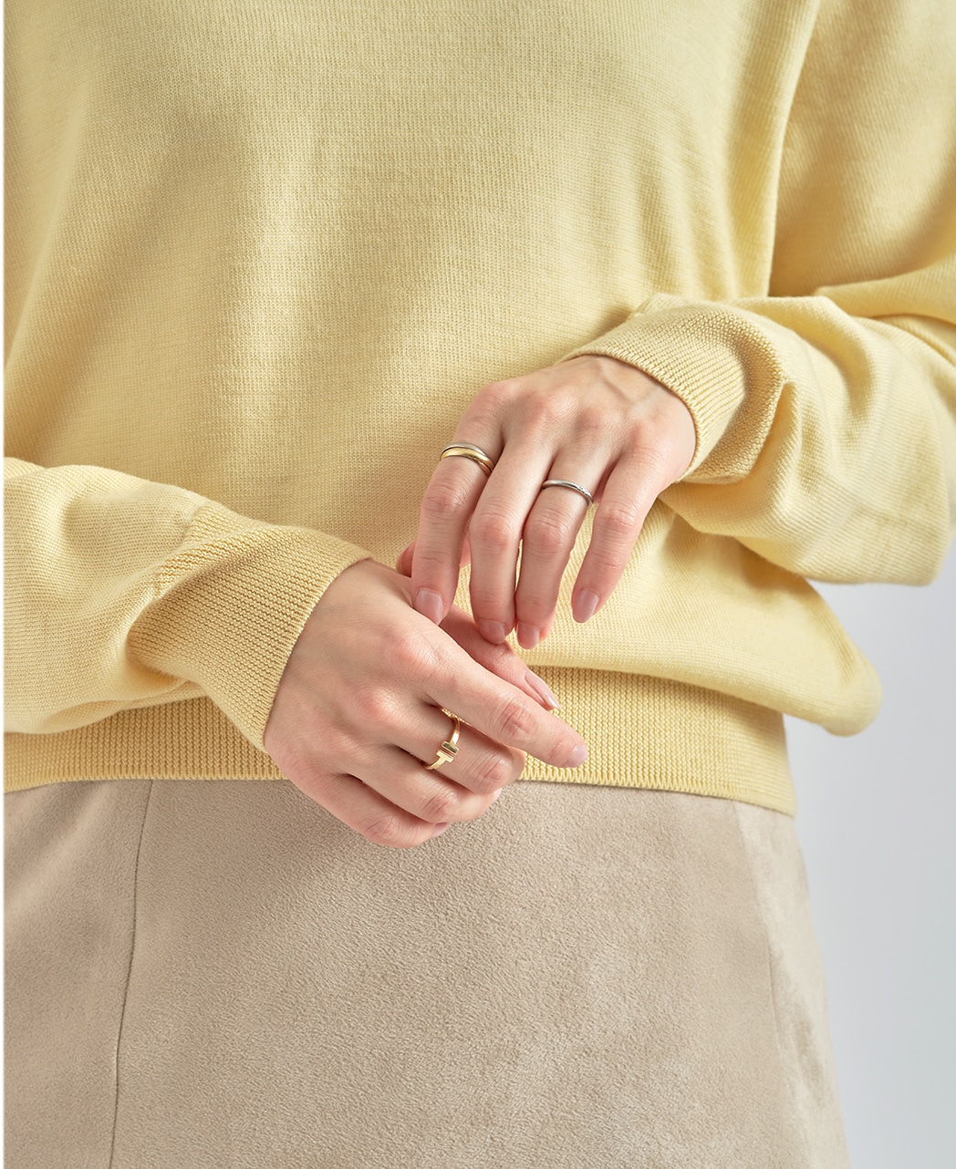 セーター/ボタニカルダイ / チューリップ