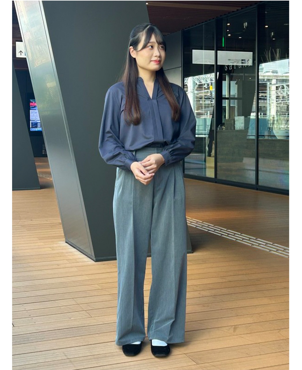 キーネックブラウス/J-TECH STRETCH